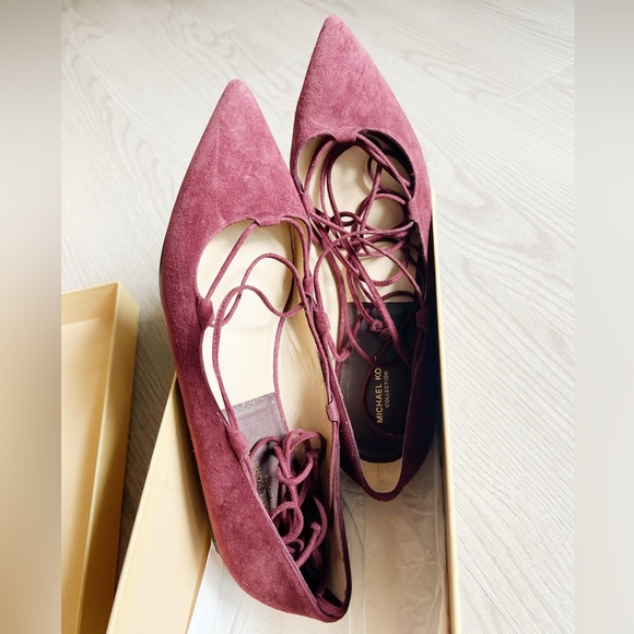 Michael Kors Collection Kallie Runway Lace Up Flat - Picture 2 of 14